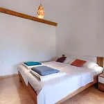 Finida By Interhome Petrovija