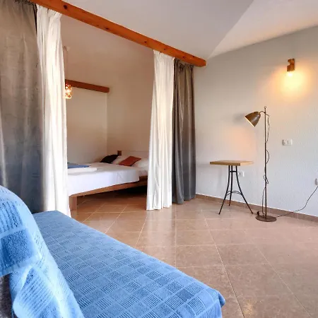 Finida By Interhome