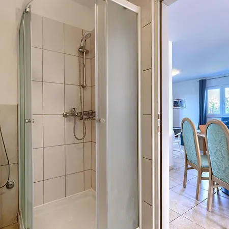Finida By Interhome * Petrovija